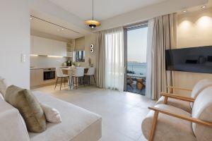"KALES" SEA VIEW SUITES, Иерапетра