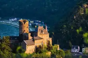 Luxury  App. Quiet Loc. on the Rhine Heights Near Rheinfels Castle, Санкт-Гоар