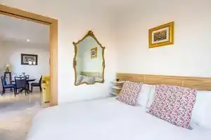 Appartamentino All'Arenella by Wonderful Italy, Неаполь