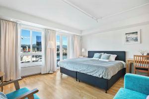 Florø Apartments Hotell, Флоро