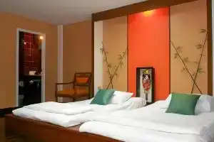 b.s. Court Hotel Sathorn, Бангкок