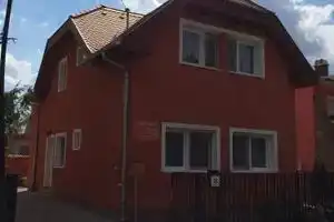 Fodor Apartman, Хайдусобосло