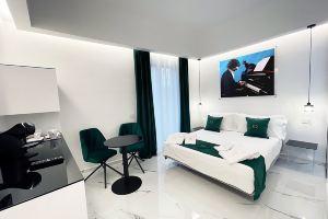 B&B Kreart Suite & Rooms, Кротоне