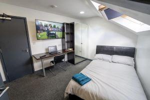 Fully Serviced Studio Available Close to the City, Бирмингем