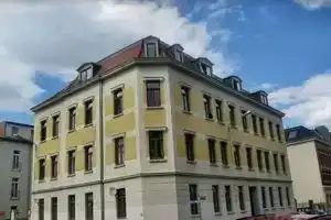 Nahlesuite- in a listed Wilhelminian style building near the Ciy, Лейпциг