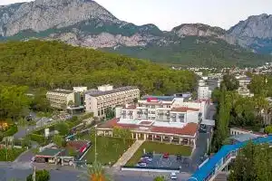 Larissa Vista Hotel, Гейнюк