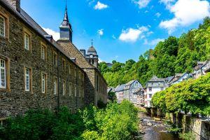 1 Bedroom Apartment in Hattingen, Бохум