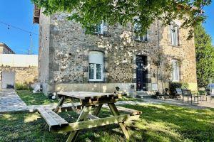 Limoges Sud-lescinqsuites/le Saint Laurent - Dabnb, Лимож