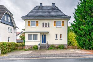 Spacious Villa near Center, Медебах