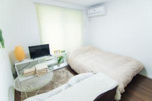 Base Hanegi Apartment, Токио