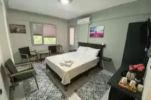 Eraliz Hotel, Измир