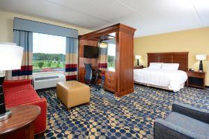 Hampton Inn & Suites Durham/North I-85, Дарем
