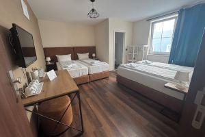 Hotel «Capitol Zentrum - 24h -», Фридрихсхафен