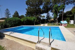 Chalet Con Piscina Privada Solo Familias Bonanzo, Санкти-Петри