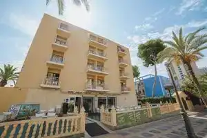 Apartamentos Palm Court, Бенидорм