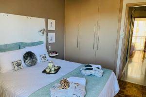 Blue Elegance City Center Heraklion Apartment, Ираклион