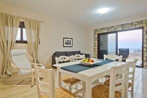 Petra Villas-Ostria Villa, Карпатос