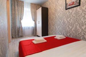 5 Stars 2-Room Apartment on Tsvillinga Street 47B, Челябинск
