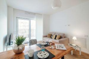 Cozy Joivy Suite 3 with Parking, Комо