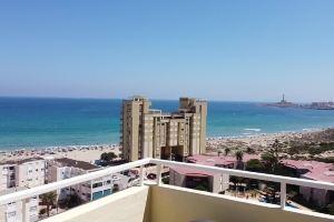 Enjoy La Manga; the best beach, the best views and .... right at the beginning., Ла-Манга