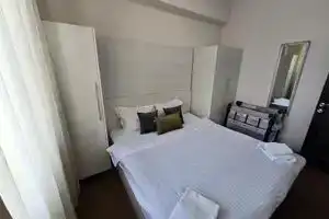 Hay Tun Apartments, Ереван