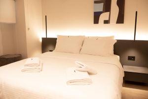 Taskou Luxury Suites, Салоники