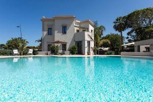 Villa Masetta - Luxury Suites, Монделло