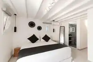Anamnisi Mykonos, Миконос
