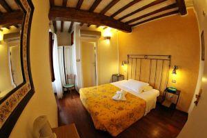 Primavera Mini Hotel, Перуджа