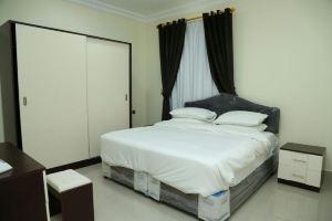 Golden Season Furnished Apartments 5, Салала