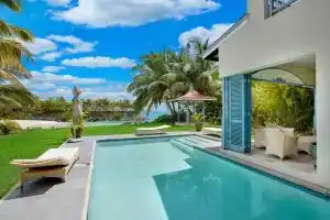 Комплекс вилл «Eden Island Luxury Accommodation», остров Иден