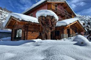 Hibou Chambres & Spa - Cogne, Конье