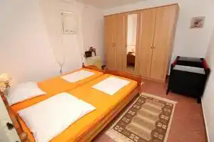 Apartments Jasmin, Трогир