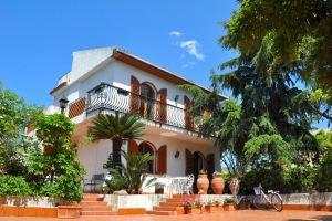 Villa Bea, Джиардини-Наксос