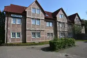 Hotel «zum Gesundbrunnen», Бад-Цвишенан