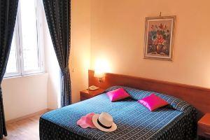 Hotel «Fenicia», Рим
