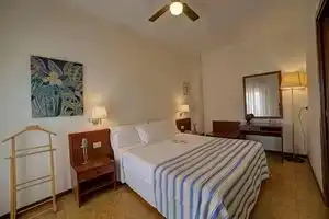 Hotel «Sporting», Васто