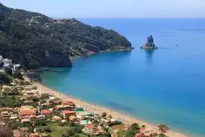 Beachfront 4-Bed Luxury Suite - Agios Gordios, Corfu, Greece, Агиос Гордиос