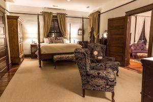 Double Oaks Bed & Breakfast, Гринсборо
