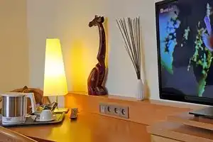 Hotel Lindenkrug, Гютерсло
