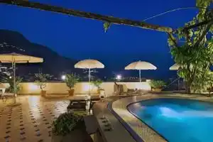 Hotel «Conca d'Oro», Позитано