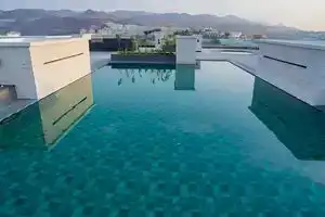Отель «DoubleTree by Hilton Qurum», Маскат
