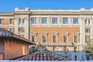 Отель «Albergo Etico Roma», Рим