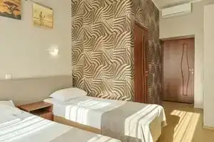 Travelers House Guest House, Геленджик