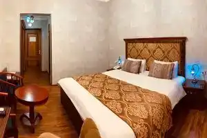 Rangrez Hotel, Бухара