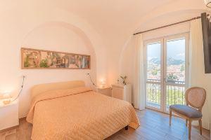 Mimì b&b, Равелло