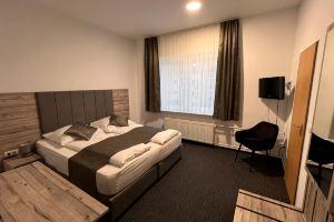 Hotel «Dietrichsdorfer Hof», Киль