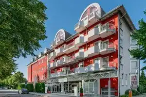 Azimut Hotel Dresden, Дрезден