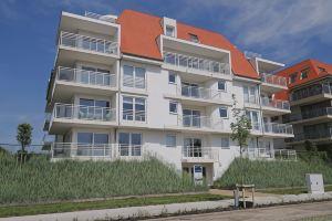 Apartment in Nieuwpoort with Terrace, Ньивпорт