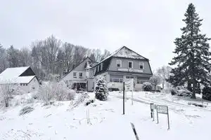 Waldhotel «Peter aufm Berge», Билефельд